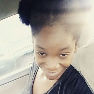 Meet your Posher, Felicia